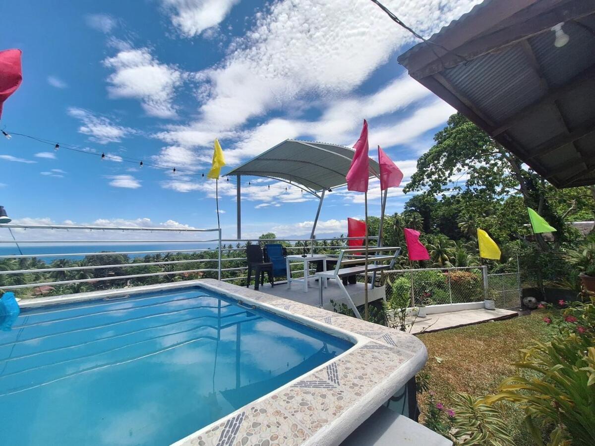 Island Samal Overlooking View House With Swimming Pools San Antonio  外观 照片