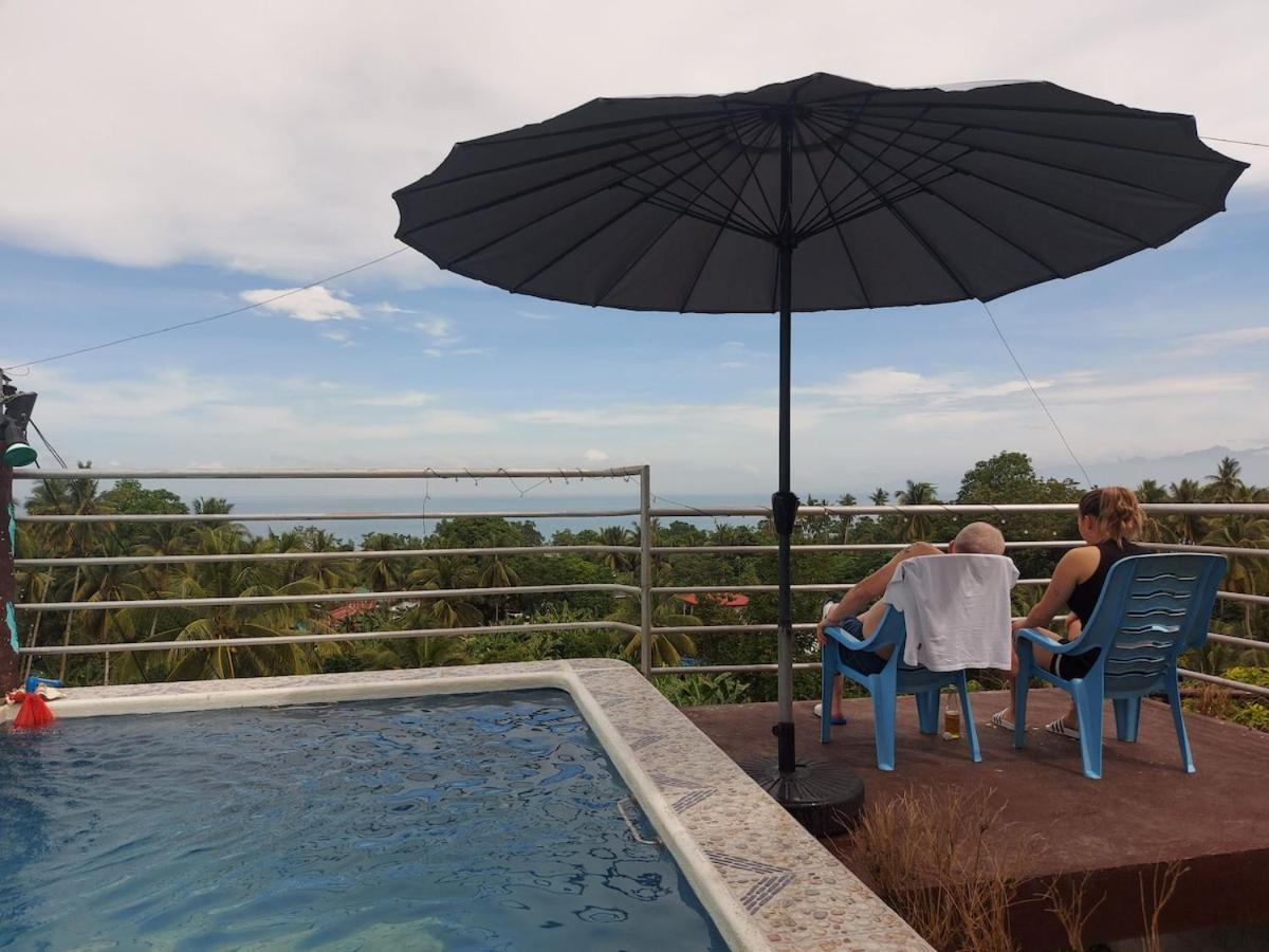 Island Samal Overlooking View House With Swimming Pools San Antonio  外观 照片