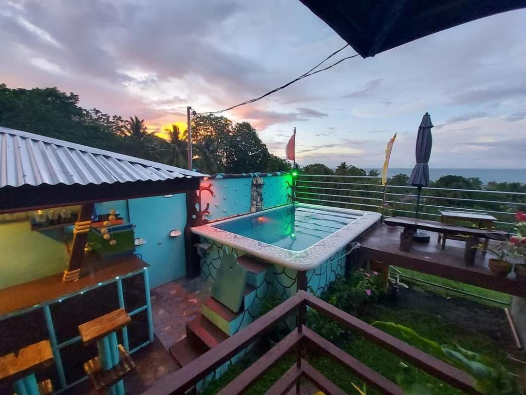 Island Samal Overlooking View House With Swimming Pools San Antonio  外观 照片