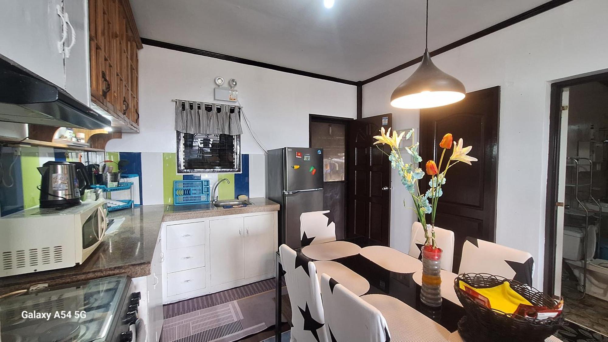 Island Samal Overlooking View House With Swimming Pools San Antonio  外观 照片
